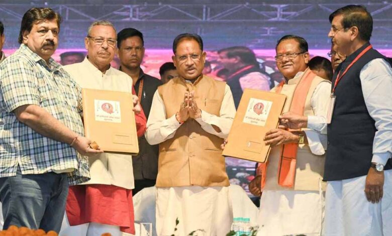 कुदरगढ़-महोत्सव-आस्था,-भक्ति-और-परंपरा-का-अनूठा-संगम-:-मुख्यमंत्री-साय
