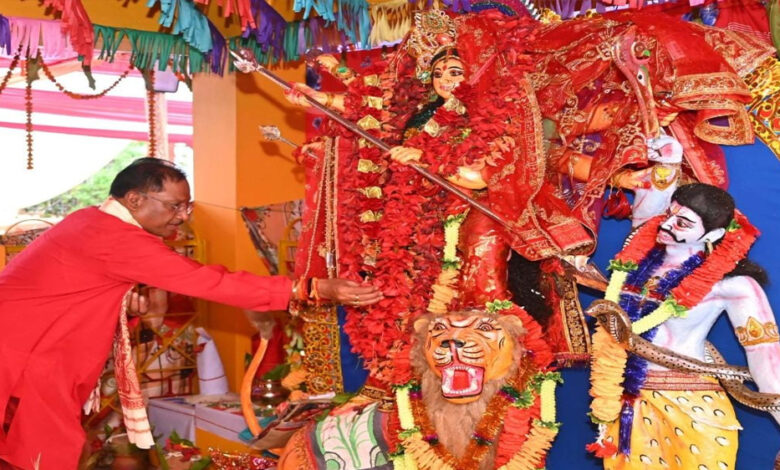 मुख्यमंत्री-विष्णु-देव-साय-ने-की-मां-दुर्गा-की-पूजा-अर्चना