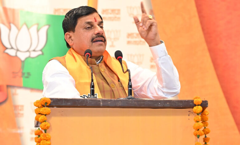 सुचिता-के-साथ-संगठन-के-कार्यों-को-आगे-बढ़ाएं-कार्यकर्ता-शिवप्रकाश-जी