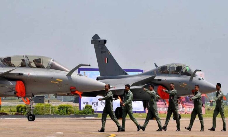ग्वालियर में सभी एयरफोर्स स्टेशन अलर्ट मोड पर, एयरफोर्स और फाइटर प्लेन अलर्ट