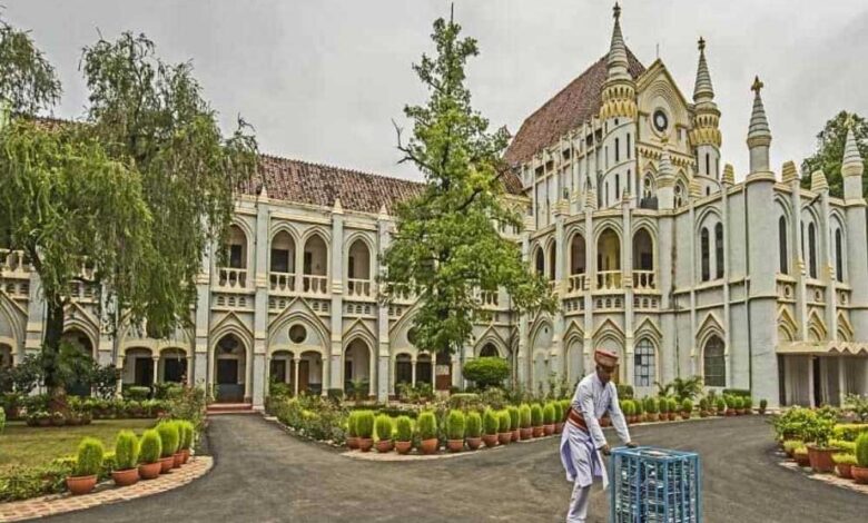 HC की सख्ती बांधवगढ़ टाइगर रिजर्व के 10 किमी दायरे में संचालित आरा मशीनों पर, हटाने के निर्देश
