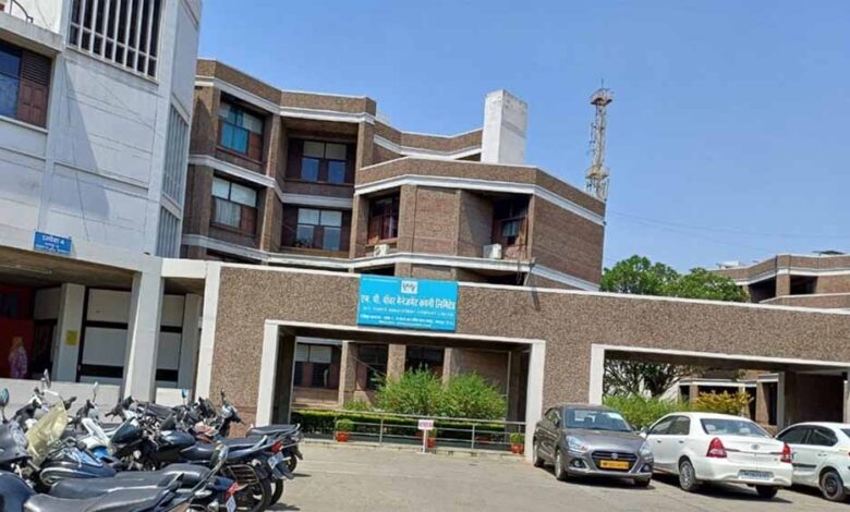 बिजली कार्मिकों के भविष्य निधि खाते की शेष राशि पर ब्याज दर तय