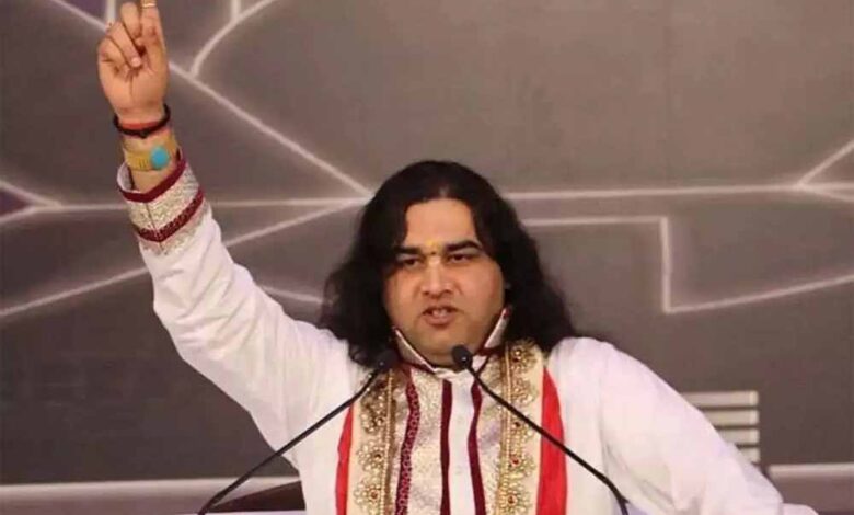 देवकीनंदन ठाकुर ने कहा- पांच पांडव हैं भारत की तीनों सेनाएं, पीएम मोदी और अमित शाह, मिलकर सिंदूर का लिया बदला