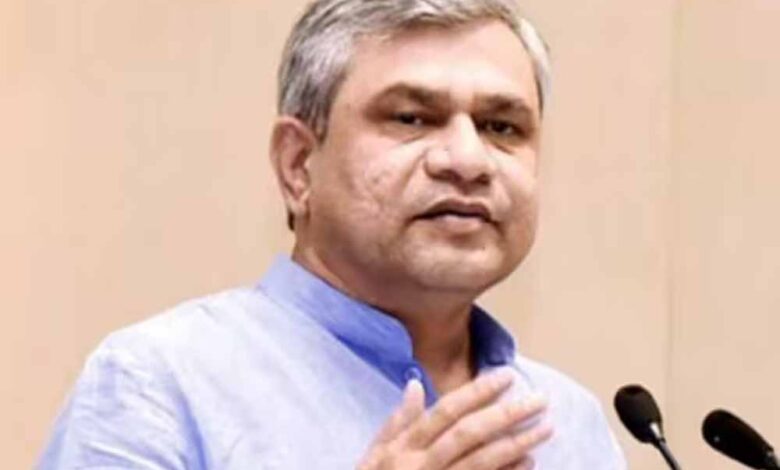 सूचना और प्रसारण मंत्रालय ने लिया अहम फैसला, ओटीटी प्लेटफॉर्म्स को कंटेंट हटाने के सख्त निर्देश