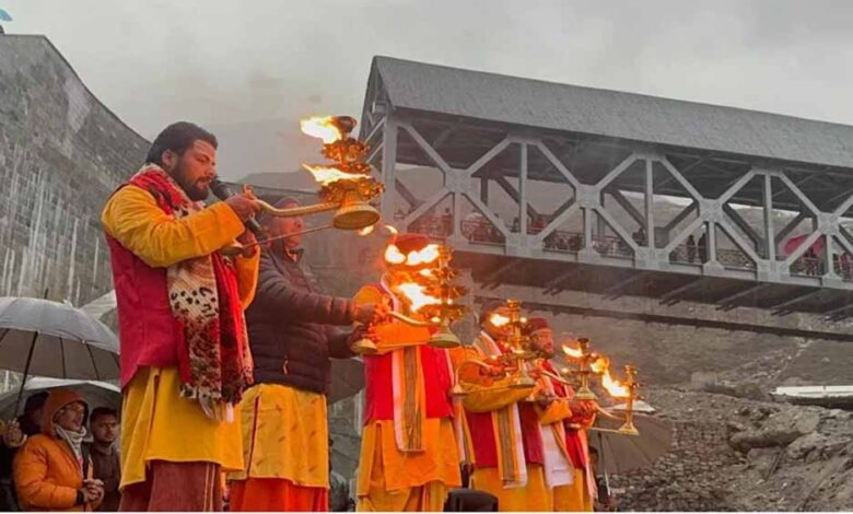 2013 के जलप्रलय के बाद हो गई थी बंद, केदारनाथ धाम में 12 साल बाद फिर गंगा आरती शुरू