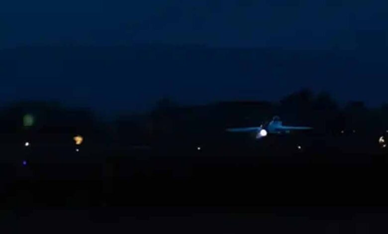 पाकिस्तान के F-17 समेत दो लड़ाकू विमान गिराए गए, जम्मू से जैसलमेर तक हर हमला नाकाम