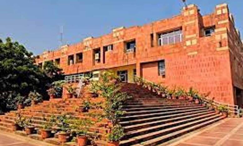 जेएनयू-शैक्षणिक-सत्र-2025-26-कैलेंडर-जारी,-मानसून-सेमेस्टर-रजिस्ट्रेशन-2-जुलाई-से,-जाने-रजिस्ट्रेशन-समेत-कई-अपडेट