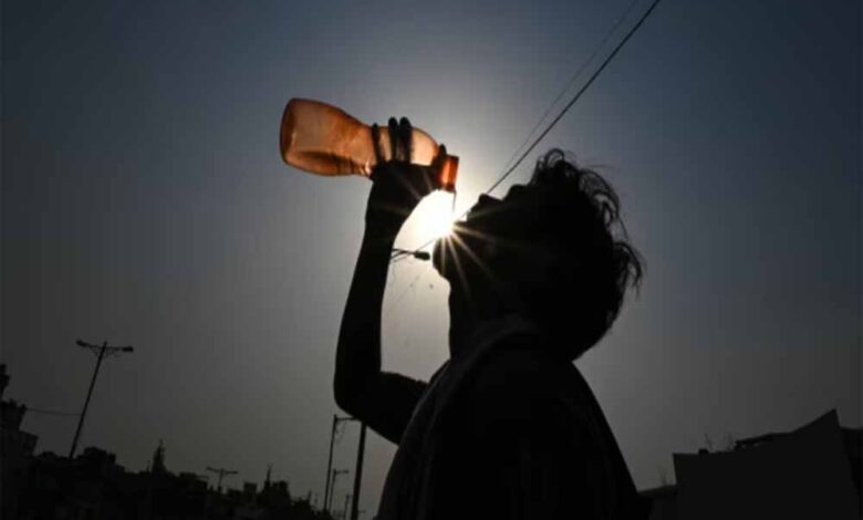 जम्मू-और-कश्मीर-मौसम-विभाग-की-तरफ-से-मौसम-को-लेकर-अलर्ट-जारी,-लोगों-को-भीषण-गर्मी-का-सामना-करना-पड़-सकता-है