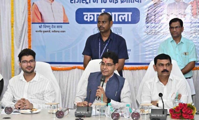 रायपुर-:-भू-पंजीयन-में-क्रांतिकारी-सुधार-से-समय-व-धन-की-होगी-बचत-राजस्व-मंत्री-श्री-वर्मा