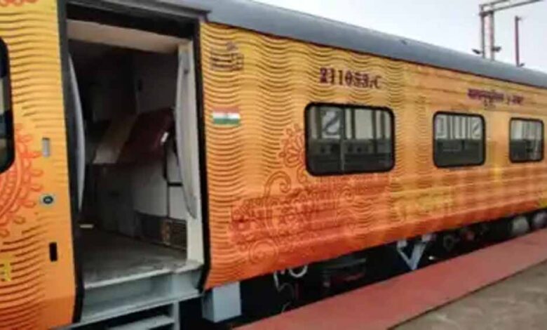 रेलवे-चलाएगा-सुपरफास्‍ट-तेजस-स्‍पेशल-ट्रेन,-मुंबई-सेंट्रल-–-राजकोट-तेजस-सुपरफास्ट-द्वि-साप्ताहिक-विशेष-18-यात्राएं