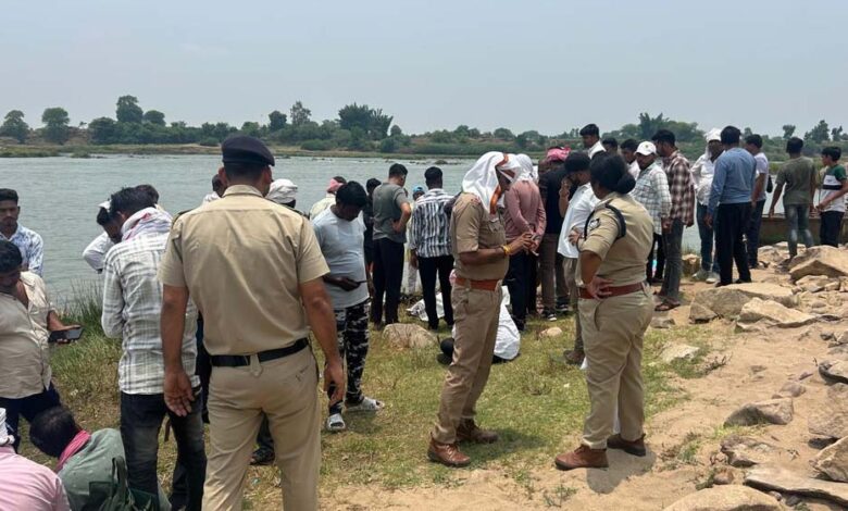 हरदा-में-हादसा…-अमावस्या-के-दिन-नर्मदा-स्नान-करने-गए-तीन-युवकों-की-डूबने-से-मौत