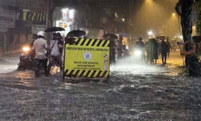 इस-बार-मानसून-ने-पूरे-देश-को-चौंका-दिया,-मुंबई-में-टूटा-107-साल-पुराना-रिकॉर्ड,-8-राज्यों-में-27-मई-से-1-जून-तक-आंधी