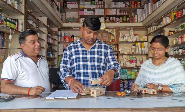 स्वास्थ्य-मंत्री-श्याम-बिहारी-जायसवाल-के-निर्देश-पर-नशीली-दवाइयों-की-अवैध-बिक्री-पर-खाद्य-एवं-औषधि-विभाग-की-सख्त-कार्रवाई