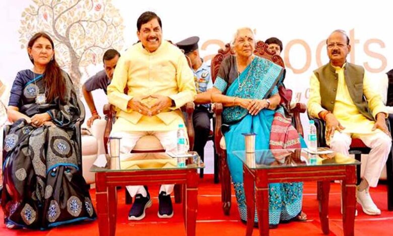पारम्परिक-शिल्पकला,-आत्मनिर्भरता-व-स्वावलंबन-का-आधार-है-:-मुख्यमंत्री-डॉ.-यादव