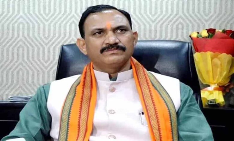 कोरोना-के-नए-वैरियंट-को-लेकर-देश-दुनिया-में-मची-हलचल,-स्वास्थ्य-मंत्री-जायसवाल-ने-दूर-चिंता