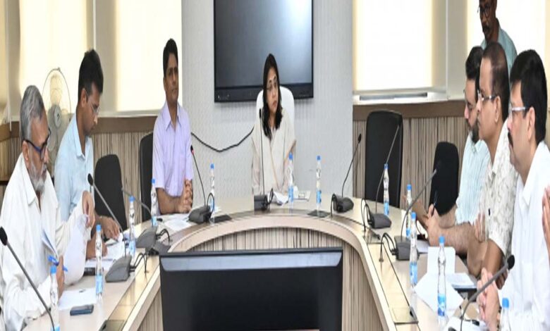 रायपुर-:-बाढ़-नियंत्रण-हाई-पावर-कमेटी-की-बैठक-सम्पन्न