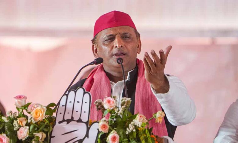 जयवीर-सिंह-ने-कहा-अखिलेश-यादव-सामाजिक-मुद्दों-पर-गंभीर-नहीं,-उनका-बयान-हल्केपन-को-स्पष्ट-करता-है