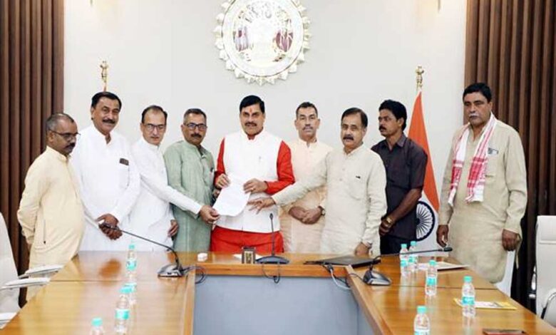 मंडियों-में-किसानों-को-मूंग-विक्रय-का-मिले-उचित-दाम-:-मुख्यमंत्री-डॉ.-यादव
