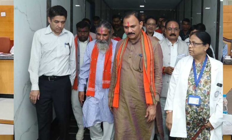 रायपुर-:-स्वास्थ्य-मंत्री-श्याम-बिहारी-जायसवाल-एमसीएच-अलबेलापारा-व-शासकीय-कोमलदेव-अस्पताल-का-किया-औचक-निरीक्षण
