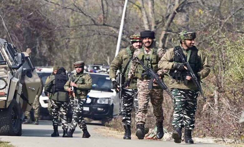 आतंकी-हमले-के-बाद-से-भारतीय-सुरक्षा-बल-हाई-अलर्ट-पर,-सेना-की-वर्दी-में-दिखे-2-आतंकी,-तलाशी-अभियान-जारी