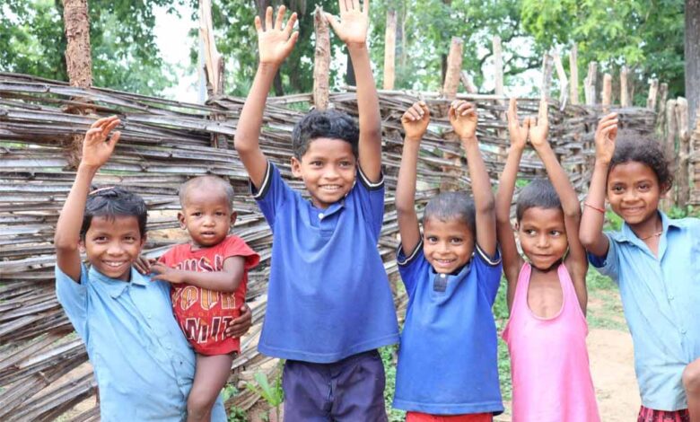 सुशासन-की-रोशनी-से-जगमगाया-मुदवेंडी-गांव,-नियद-नेल्लानार-योजना-बनी-क्रांतिकारी-बदलाव-की-वाहक