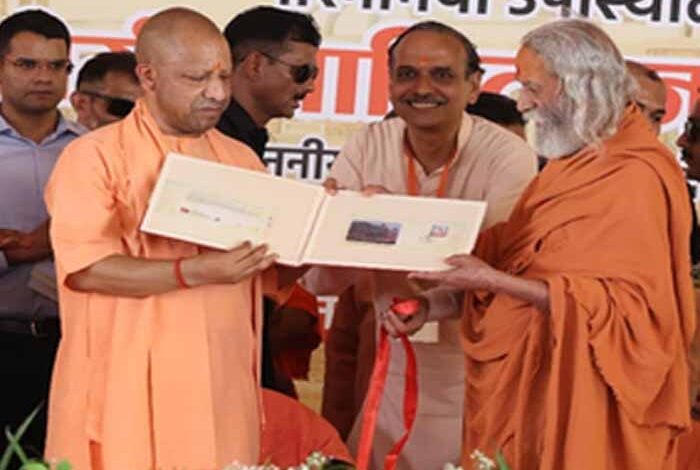 संतों-ने-समाज-को-दिखाई-वो-राह,-जो-कैराना-और-कांधला-जैसी-घटना-नहीं-होने-देती:-मुख्यमंत्री-योगी-आदित्यनाथ