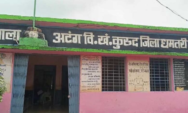 रायपुर-:-धमतरी-जिले-में-एक-भी-स्कूल-शिक्षकविहीन-नहीं,-सभी-स्कूलों-में-बच्चों-को-पढ़ाने-मिले-टीचर्स,-अब-फैलेगा-ज्ञान-का-उजियारा