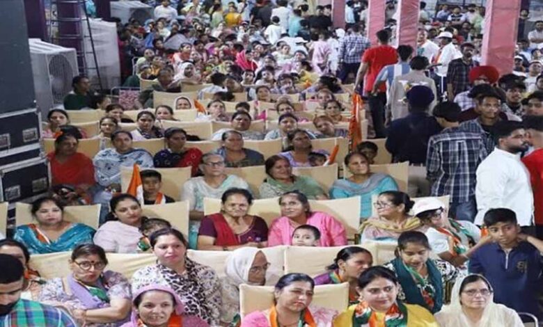 विधानसभा-पश्चिमी-के-उपचुनाव-में-जनता-इस-बार-मजबूर-नहीं-बल्कि-चुनेगी-आशु-के-रुप-में-मजबूत-विधायक