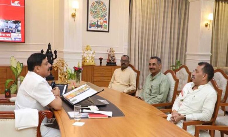 मुख्यमंत्री-डॉ.-यादव-का-भारतीय-किसान-संघ-के-अध्यक्ष-कमल-सिंह-आंजना-ने-माना-आभार