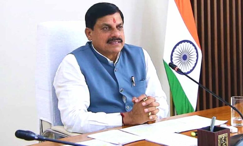 मेट्रो-रेल-परियोजना-के-कार्य-गुणवत्ता-के-साथ-समय-सीमा-में-पूर्ण-करें-:मुख्यमंत्री-डॉ.-यादव