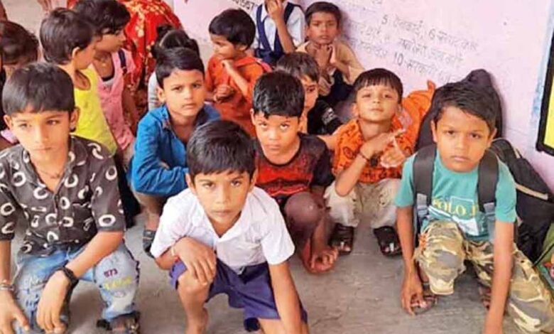 स्कूलों-के-छात्रों-को-ड्रेस-नहीं-देगी-पैसे,-कैबिनेट-बैठक-में-लगेगी-अंतिम-मुहर