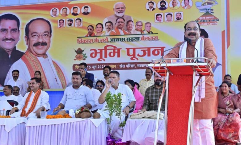 रायपुर-:-केंद्रीय-राज्यमंत्री-तोखन-साहू-और-उप-मुख्यमंत्री-अरुण-साव-ने-39-करोड़-रुपए-से-अधिक-के-कार्यों-का-किया-भूमिपूजन