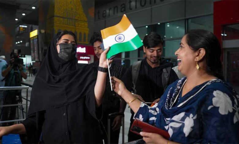 ईरान-ने-सिर्फ-भारत-के-लिए-खोला-एयरस्पेस,-1000-भारतीय-आ-रहे-दिल्ली,-भारतीय-कूटनीति-की-बड़ी-जीत