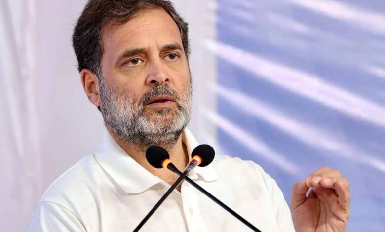 राहुल-गांधी-ने-लगाया-आरोप-भाजपा-और-आरएसएस-नहीं-चाहते-कि-भारत-का-गरीब-बच्चा-अंग्रेजी-सीखे