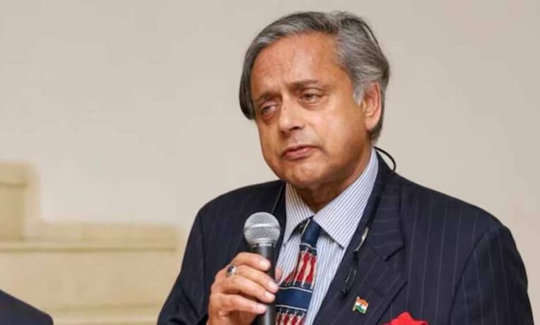 शशि-थरूर-और-कांग्रेस-नेताओं-में-मतभेद-बढ़ता-जा-रहा,-थरूर-के-दावे-को-कांग्रेस-की-केरल-यूनिट-के-चीफ-ने-ही-किया-खारिज