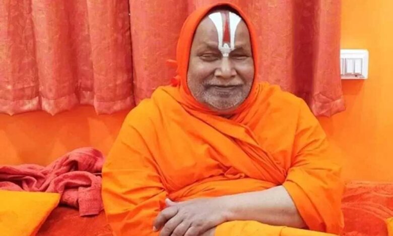 तुलसी-पीठ-चित्रकूट-के-संस्थापक-जगद्गुरु-स्वामी-रामभद्राचार्य-को-डी-लिट-की-मानद-उपाधि-से-सम्मानित-किया-गया