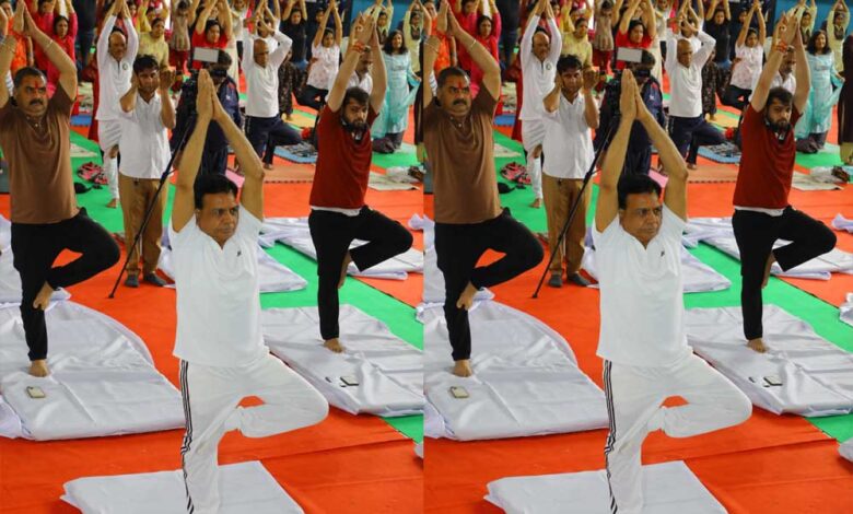 उपमुख्यमंत्री-देवड़ा-के-मुख्य-आतिथ्य-में-हुआ-देवास-में-सामूहिक-योग-कार्यक्रम