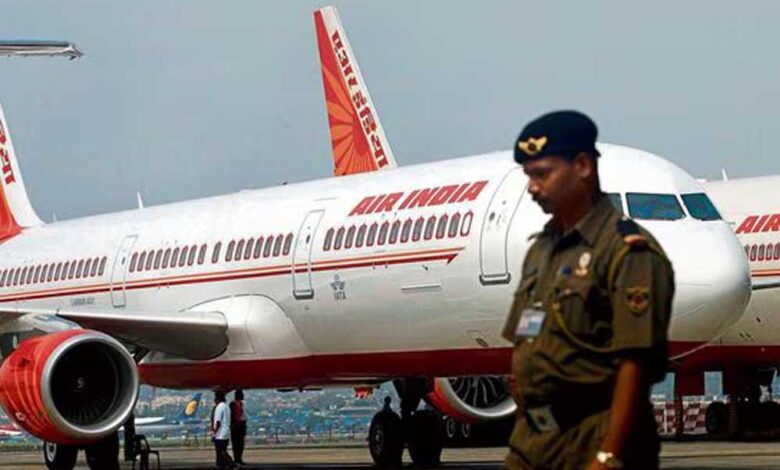 dgca-का-एअर-इंडिया-पर-कड़ा-एक्शन,-तीन-अफसरों-को-हटाने-का-निर्देश,-सेफ्टी-प्रोटोकॉल-के-उल्लंघन-का-मामला