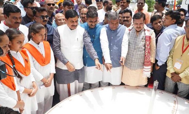 मुख्यमंत्री-डॉ.-यादव-बने-शिक्षक