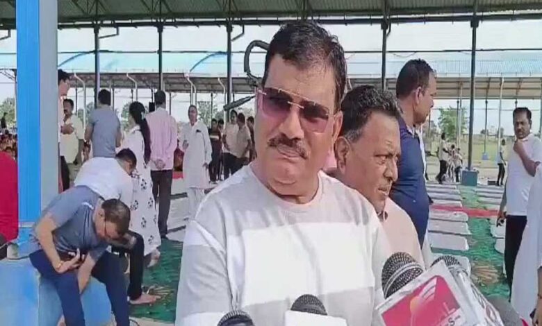 बुरहानपुर-में-अंतर्राष्ट्रीय-योग-दिवस-पर-सूर्यपुत्री-ताप्ती-नदी-के-राजघाट-का-अद्भूत-दृश्य