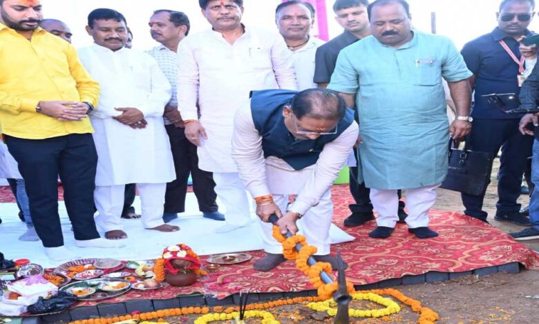मुख्यमंत्री-साय-ने-कुनकुरी-में-250-सीटर-नालंदा-परिसर-का-किया-भूमिपूजन:-लाइब्रेरी-में-होगी-इंडोर-और-आउटडोर-अध्ययन-की-व्यवस्था