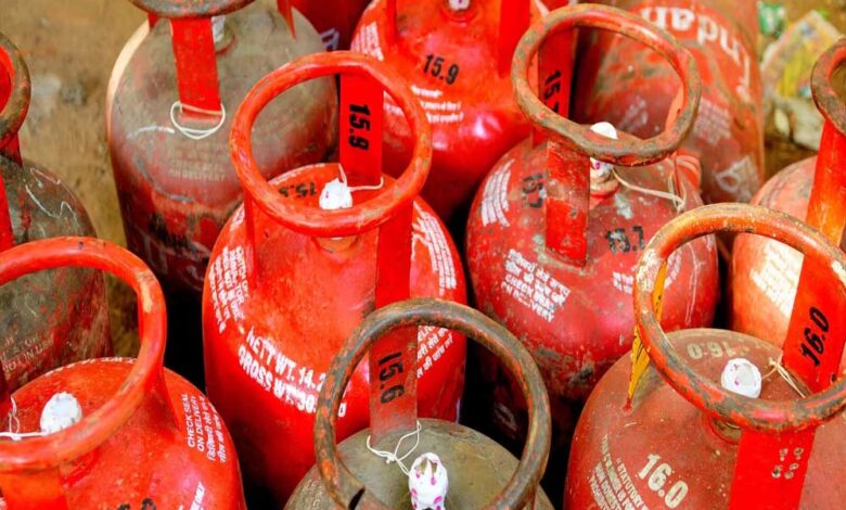 इजरायल-ईरान युद्ध एक पखवाड़े और चला तो भारतीयों का रसोइयों के चूल्हे ठंडे हो सकते ……
