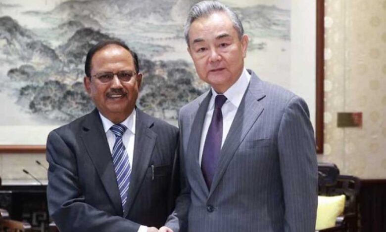 चाइना के विदेश मंत्री से एनएसए अजीत डोभाल की मुलाकात, आतंकवाद के मुद्दे पर दिया सख्त मैसेज