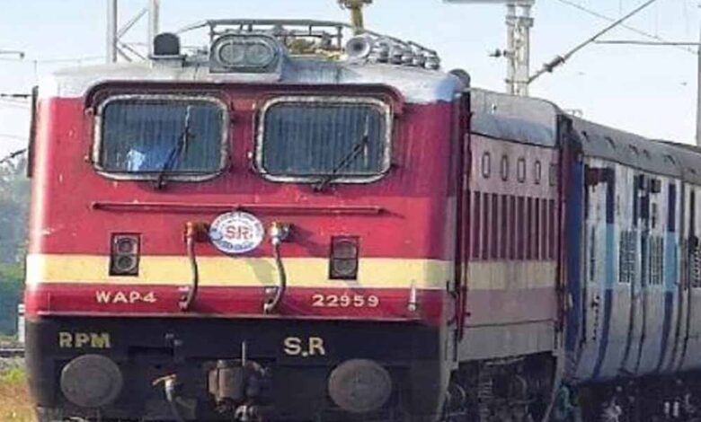 रेलवे-ने-दी-बड़ी-राहत-रानी-कमलापति,-बीना-और-इटारसी-स्टेशन-से-गुजरेगी-स्पेशल-ट्रेन