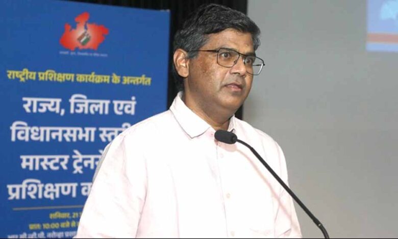 दिव्यांग-मतदाताओं-के-नाम-मतदाता-सूची-में-जुड़वाएं-:-मुख्य-निर्वाचन-पदाधिकारी-सिंह