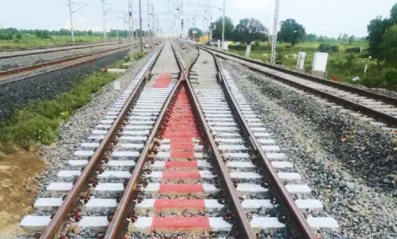 छत्तीसगढ़-में-रेल-क्रांति-:-47-हजार-करोड़-रूपए-की-रेल-विकास-परियोजनाएं-प्रगति-पर
