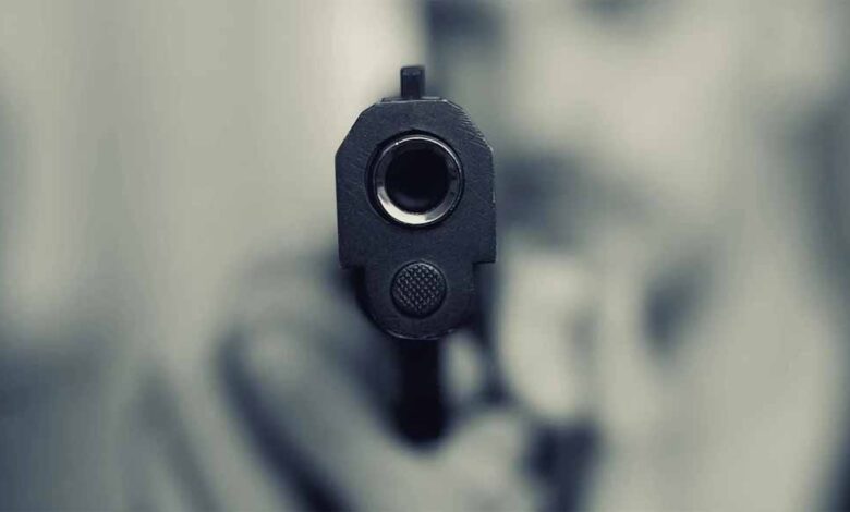 फर्रुखाबाद : जमीनी विवाद में गोलीबारी में किशोर की मौत, पुलिस मुठभेड़ में आरोपी पकड़े