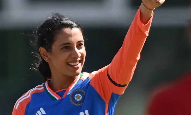 स्मृति मंधाना सभी प्रारूपों में शतक बनाने वाली पहली भारतीय महिला खिलाड़ी बनीं