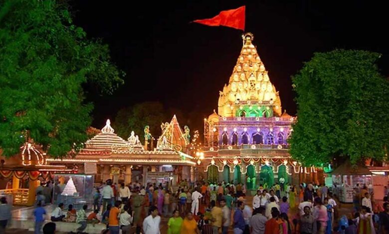 उज्जैन-में-महाकाल-के-दरबार-में-शीघ्र-दर्शन-के-नाम-पर-फर्जीवाड़ा,-पकड़ा-गया-आरोपी,-केस-दर्ज