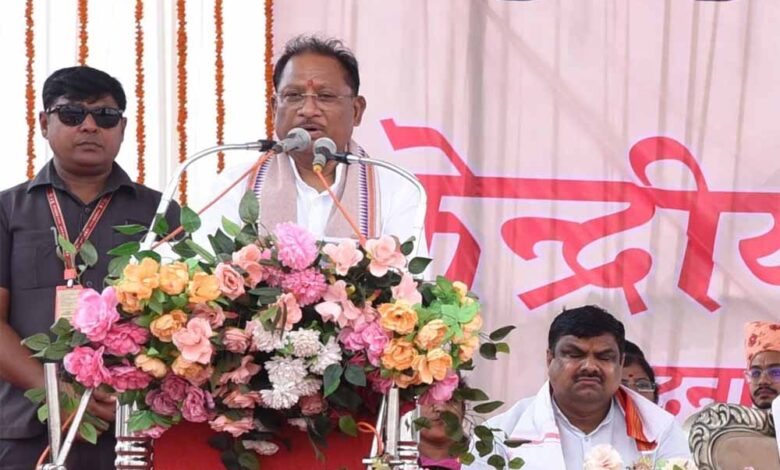 चन्द्रनाहू-कुर्मी-क्षत्रीय-समाज-के-केन्द्रीय-महाधिवेशन-में-शामिल-हुए-मुख्यमंत्री-साय